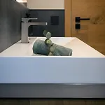 Boutique Alpi - Private Sauna & Garden
