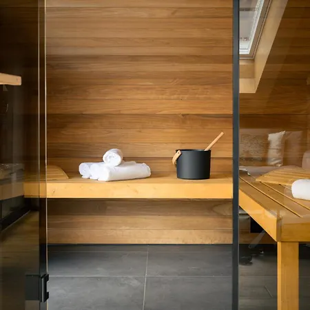 Daire Boutique Alpi - Private Sauna & Garden