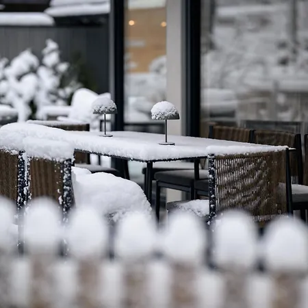 Boutique Alpi - Private Sauna & Garden *