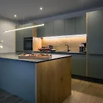 Apartman Boutique Alpi - Private Sauna & Garden