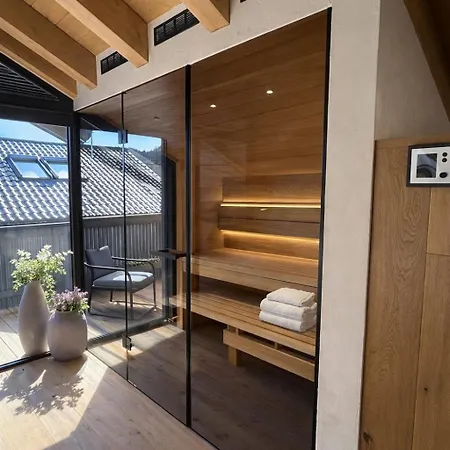 Boutique Alpi - Private Sauna & Garden 公寓