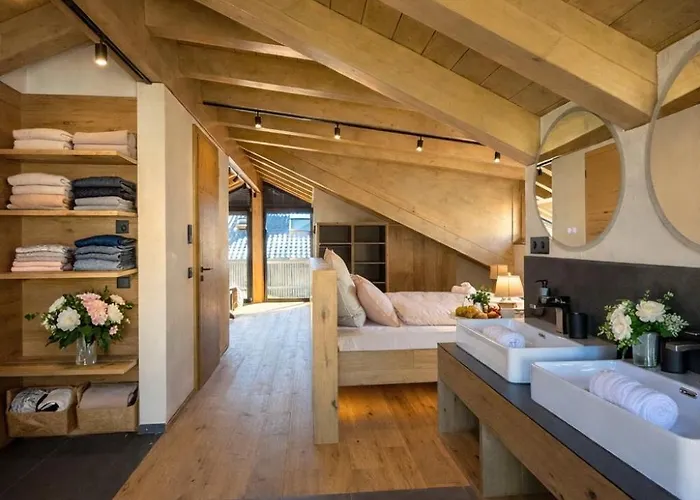 Apartamento Boutique Alpi - Private Sauna & Garden