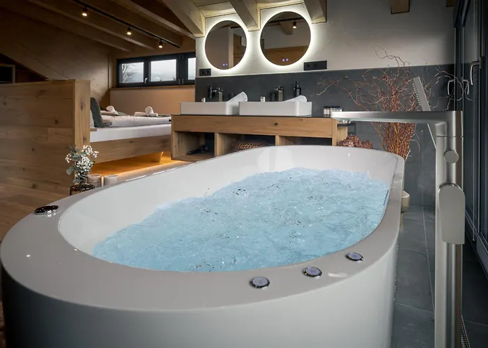 Apartamento Boutique Alpi - Private Sauna & Garden