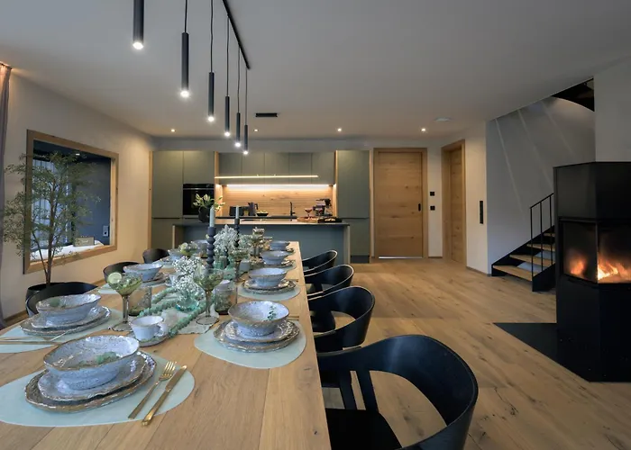 Boutique Alpi - Private Sauna & Garden Apartamento