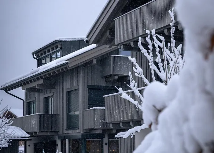 Boutique Alpi - Private Sauna & Garden Apartment